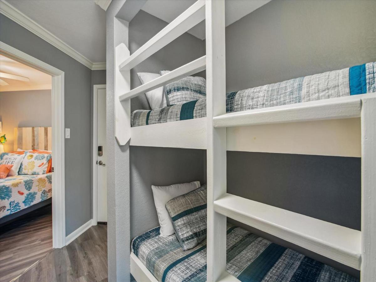 Appartamento Victorian 3110 - Seaside Abode Galveston Esterno foto