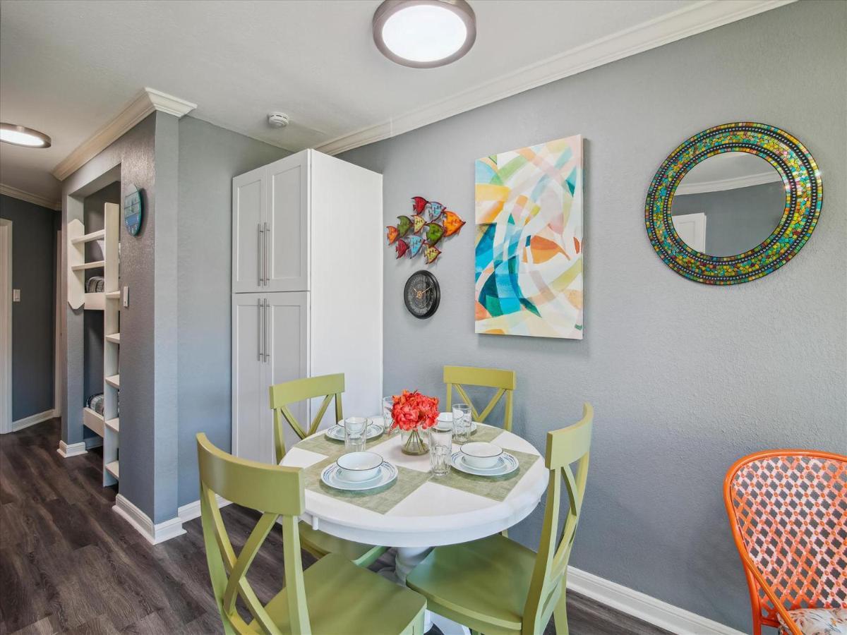 Appartamento Victorian 3110 - Seaside Abode Galveston Esterno foto